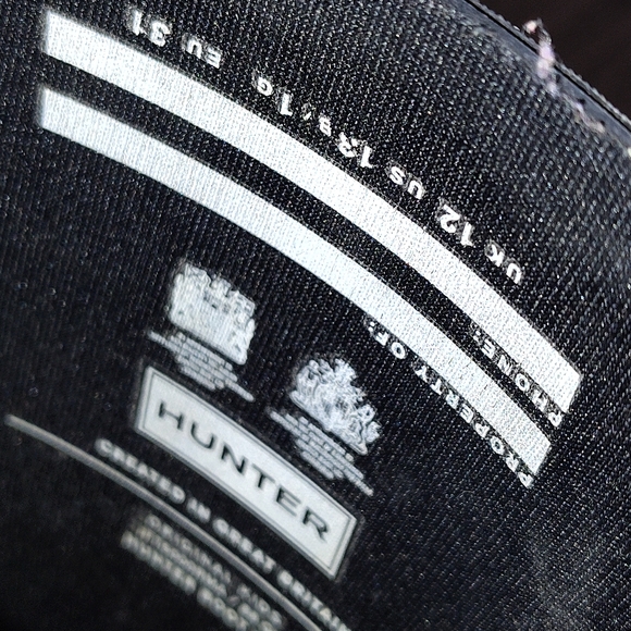 Hunter Classic Black Waterproof Boots - Picture 2 of 5